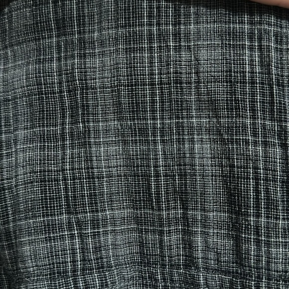 Calvin Klein Men’s 3XL Shirt - Picture 2 of 4